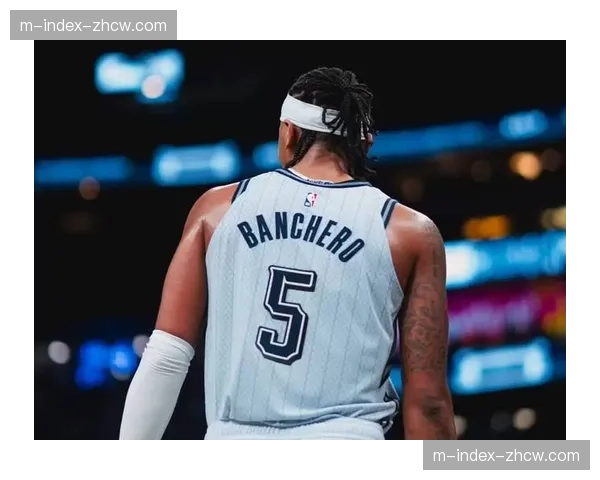 魔术12分胜森林狼:班凯罗面框进攻与瓦格纳兄弟无球跑动 魔术12分胜森林狼:班凯罗面框进攻与瓦格纳兄弟无球跑动